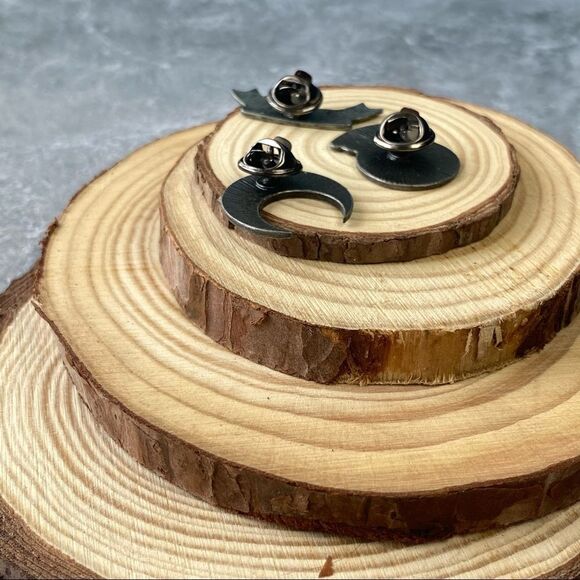 3pc. Witch Enamel Pin/ Brooch Lapel Set - Picture 5 of 6